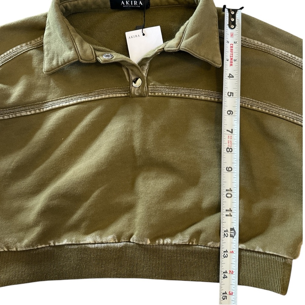 AKIRA Cropped Olive Snap Collar Sweatshirt | Size S | Utility Chic Streetwear - Picture 8 of 8